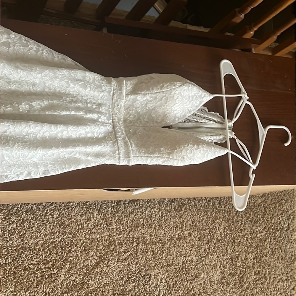 White elegant dress only used once for a quinceañera